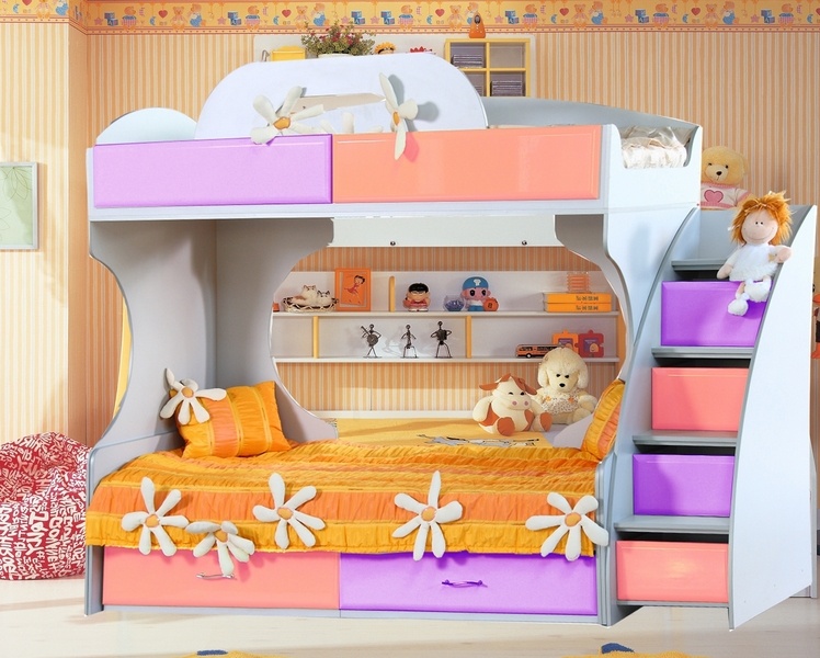 Двухъярусная кровать с диваном детям от 3 лет