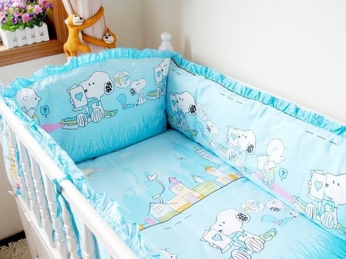 Кровать для новорожденных с бампером