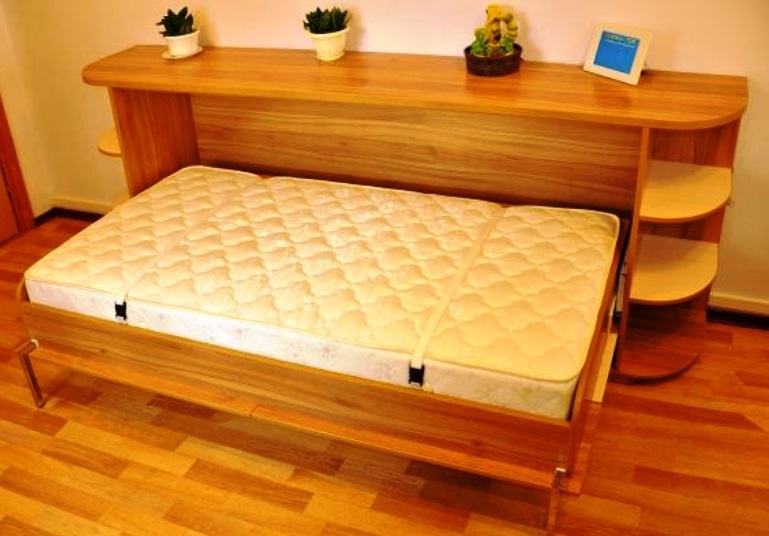 Кровать, превращающаяся в комод