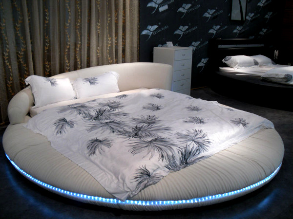 Круглая кровать с подсветкой