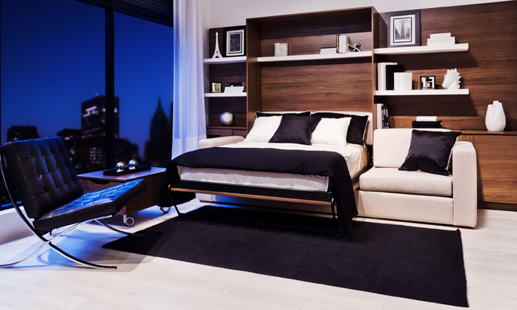 Красивая кровать диван в разложенном виде