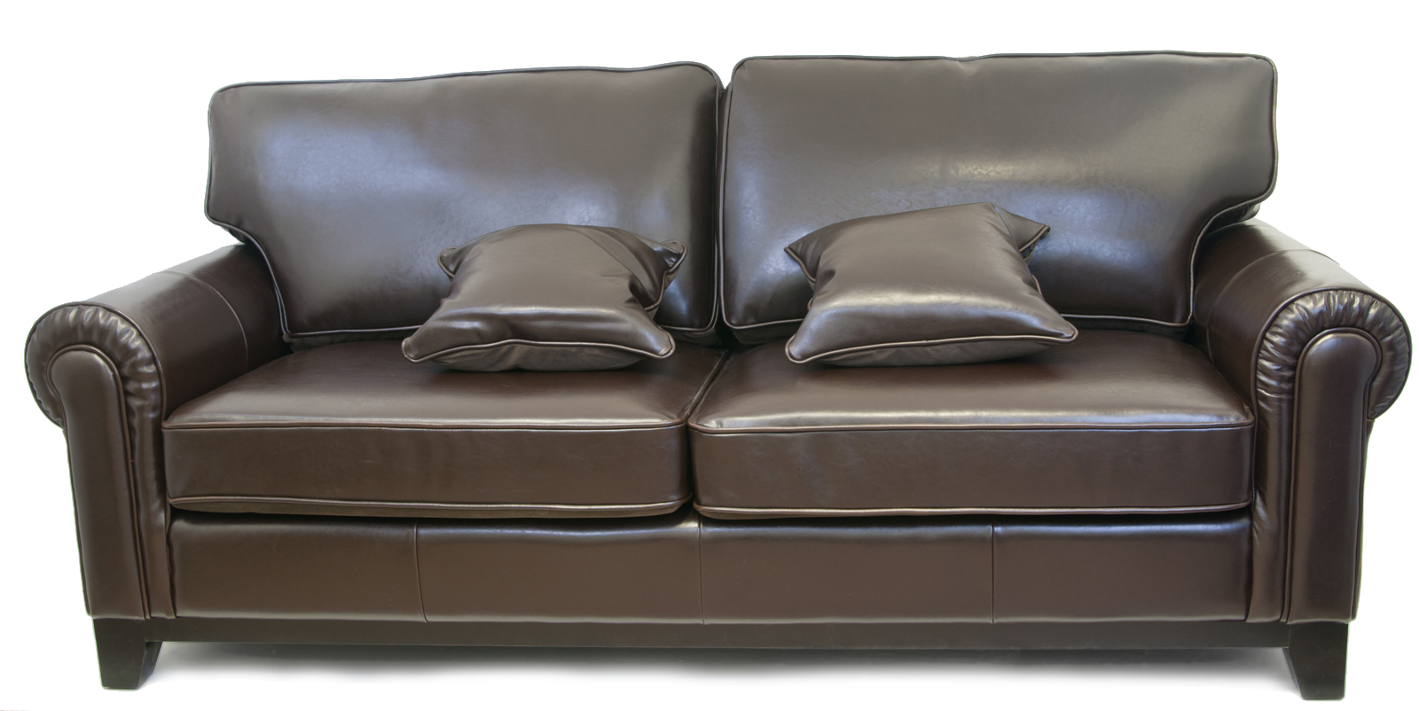 Кожаный диван с подушками