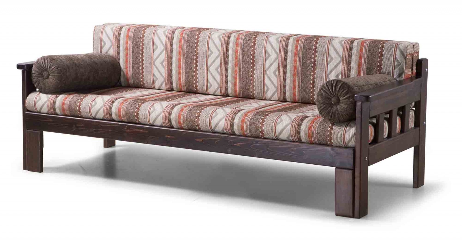 Мягкий диван с деревянными подлокотниками