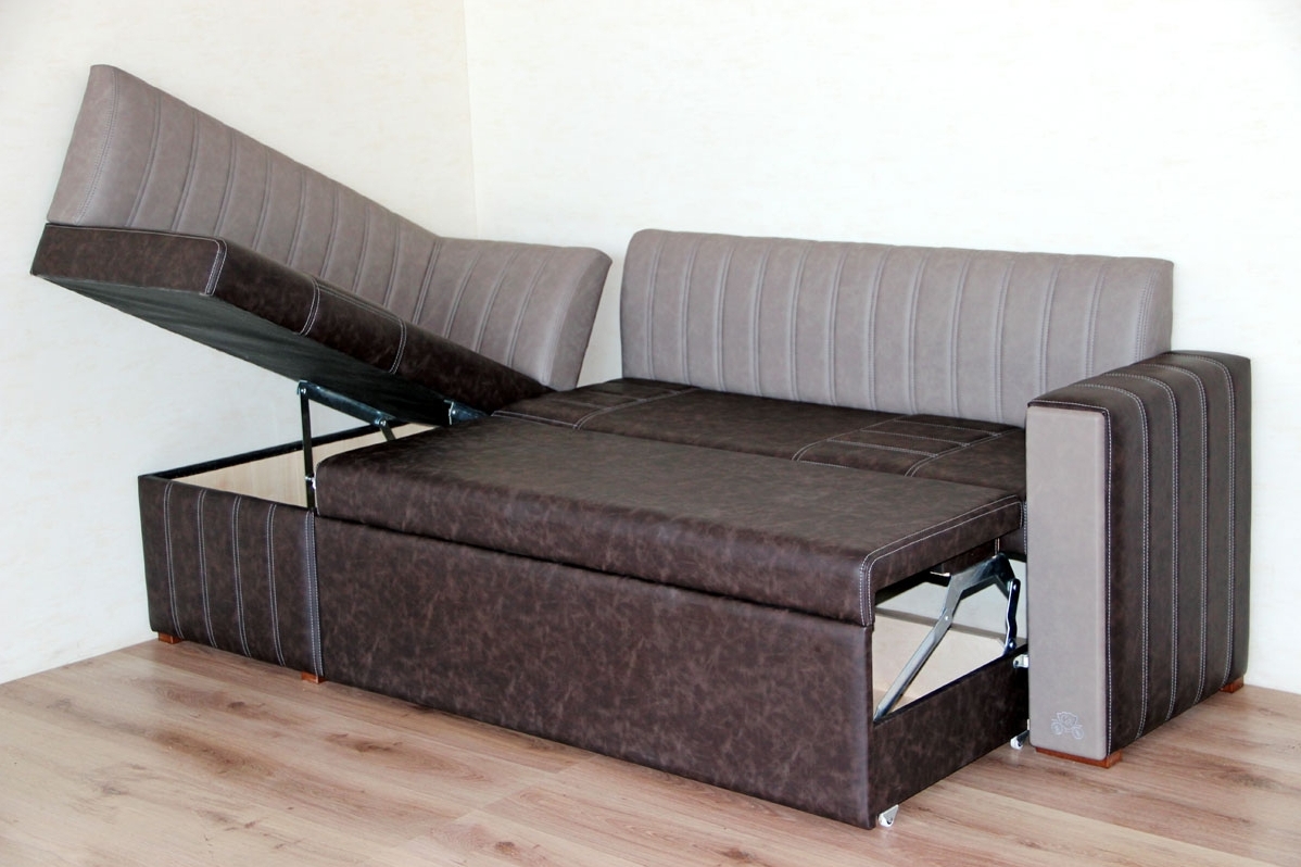 Серый угловой диван