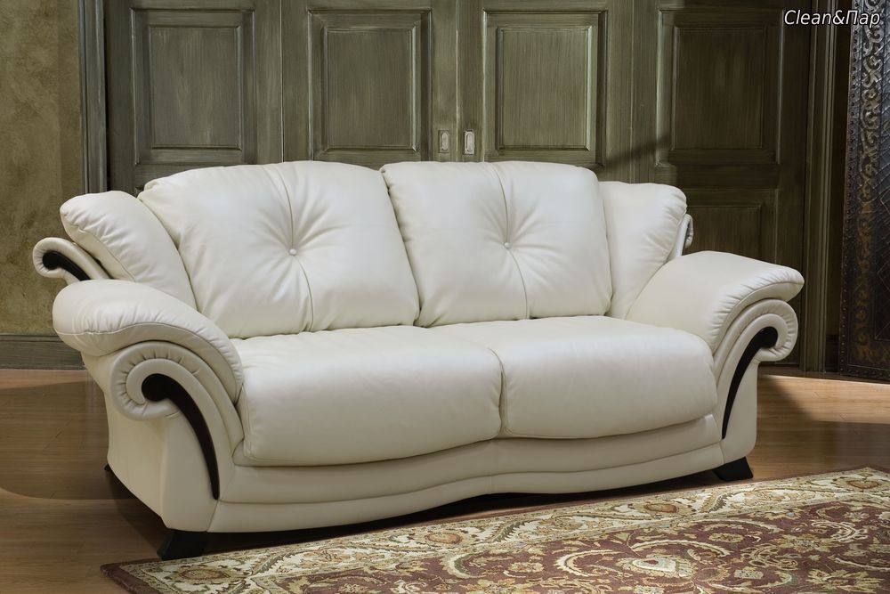 Солидный белый диван