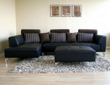 Как выглядит черный диван в интерьере