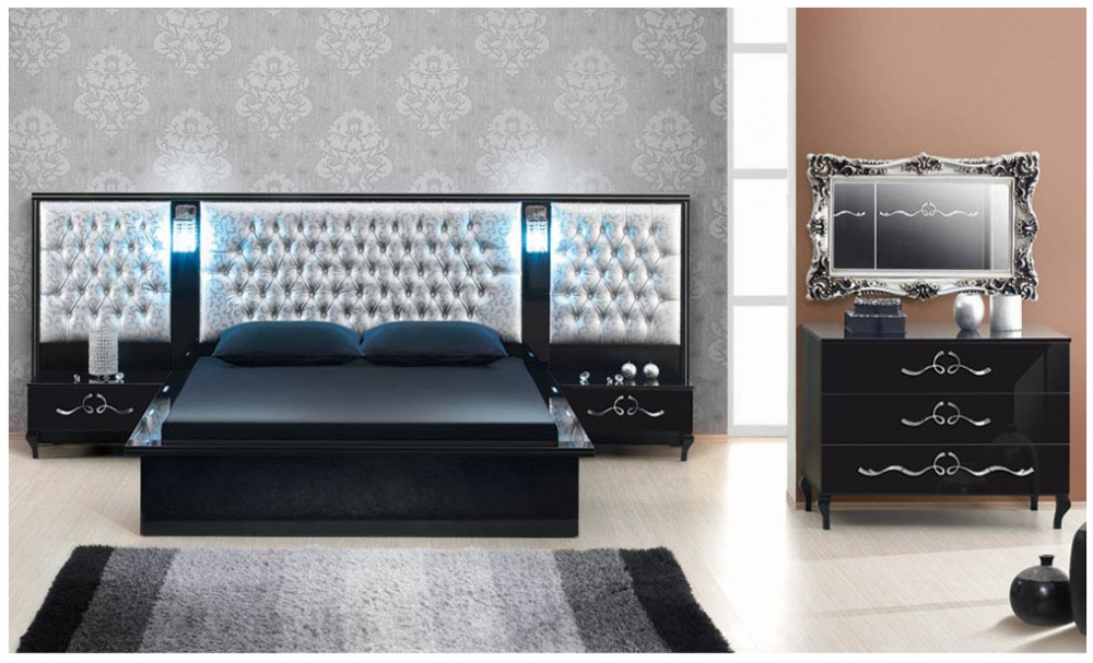 Кровать черного цвета в стиле авангард