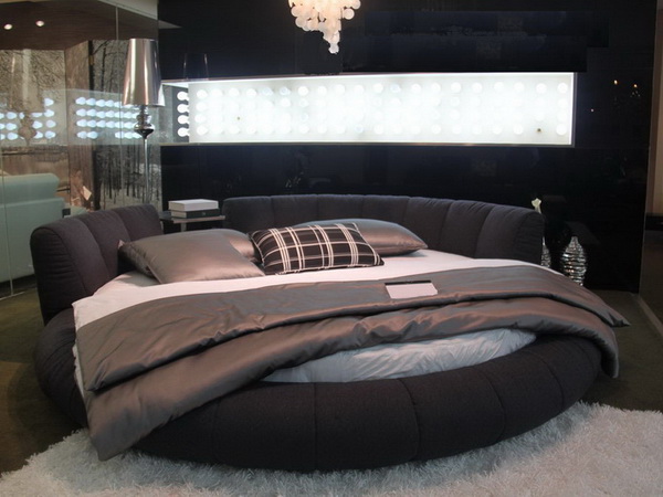 Круглая форма современной черной кровати