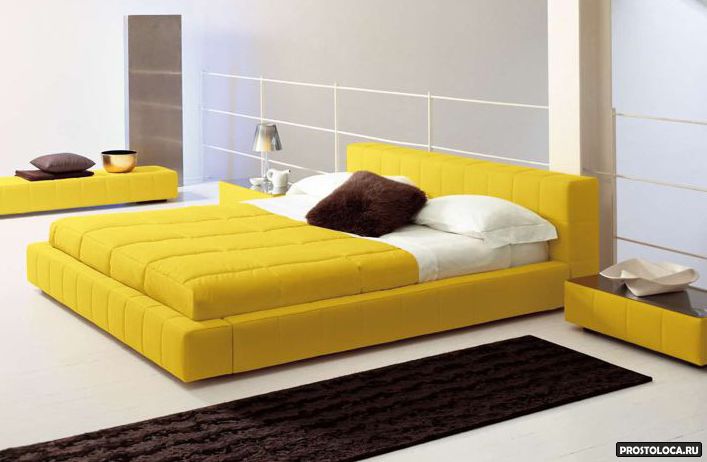Модель желтой кровати