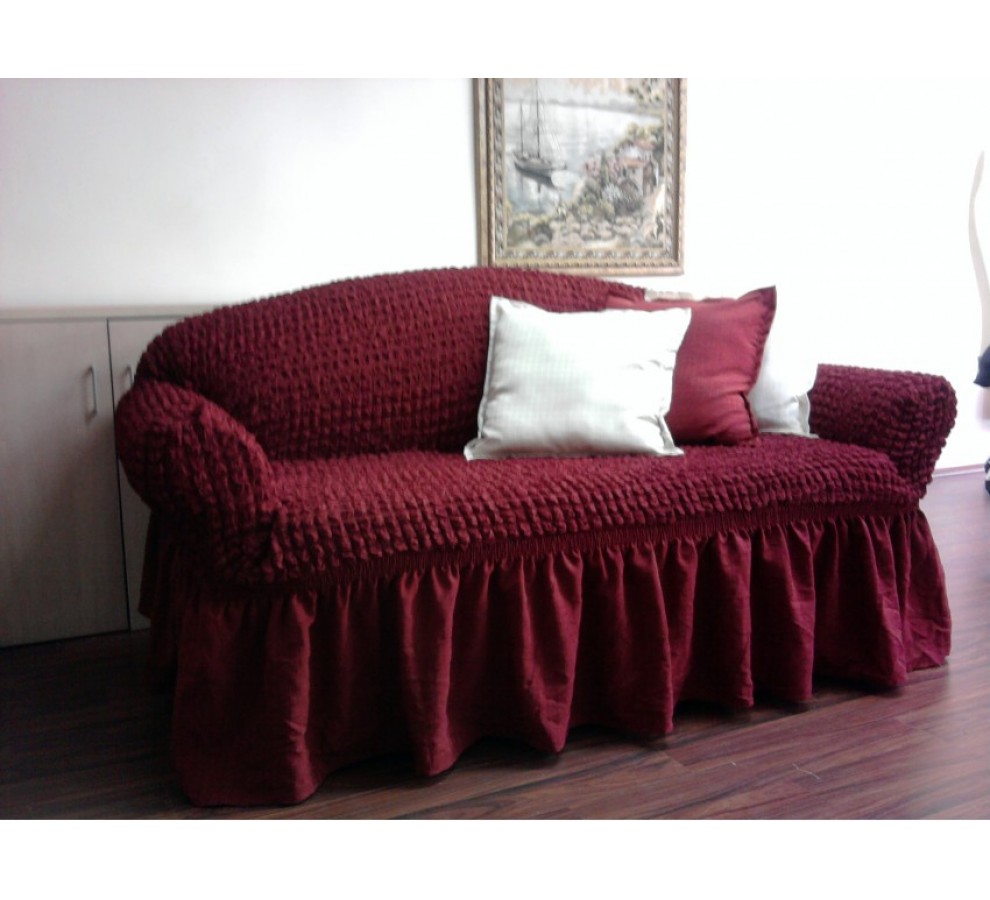 Практичный бордовый диван