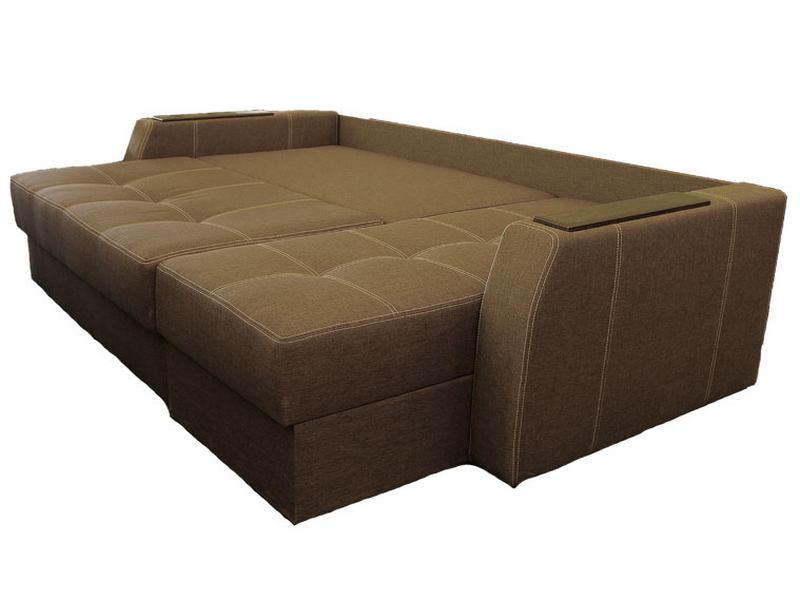 Раскладной практичный коричневый диван