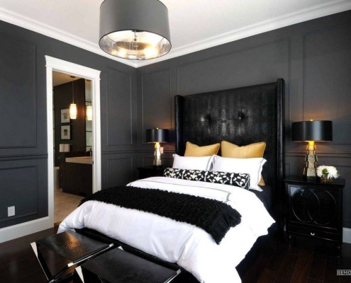 Шикарная и богатая кровать черного цвета