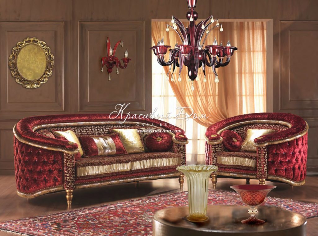 Шикарный бордовый диван в стиле барокко
