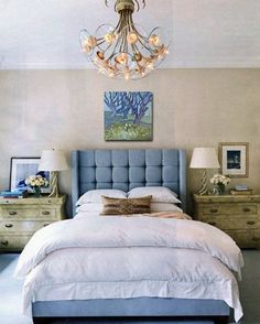 Серо-синяя кровать