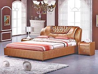 Ярко-оранжевая кровать для дома