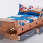 Детская кровать морской тематики