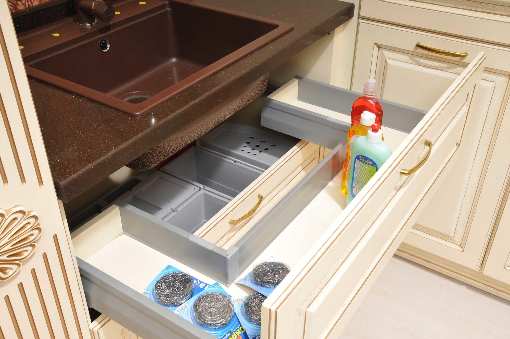 Лоток для мытья. Цокольный ящик orga-Box 220(с направляющими Quadro v6). Выдвижной ящик под мойку для кухни. Кухонные ящики выдвижные. Выдвижной ящик под раковину.