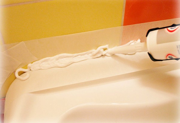  замазать швы между плиткой в ванной