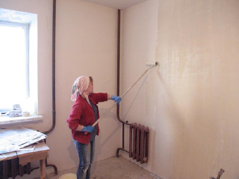 Подготовка стен под обои порядок работ своими руками пошаговая инструкция